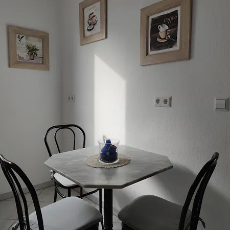 Einladende In Messenah Apartment *